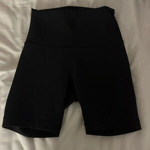 Lululemon aligh high-rise short length 4